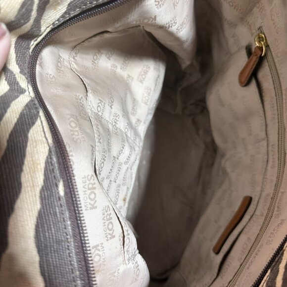 Michael Kors Satchel - Picture 6 of 6